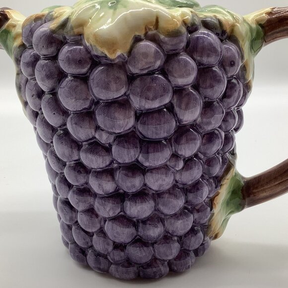 Majolica Vintage Grape Designed Pitcher, Made in Portugal Collectible Serveware - Picture 12 of 12